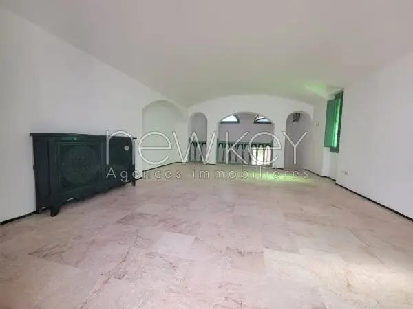 Une Maisonnette S+2 à louer à La Soukra - 3