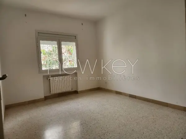 Joli duplex s+4 à La Marsa - 4