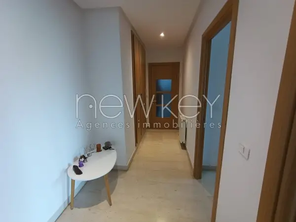 Un Bel Appartement S+2 à louer à La Soukra - 4