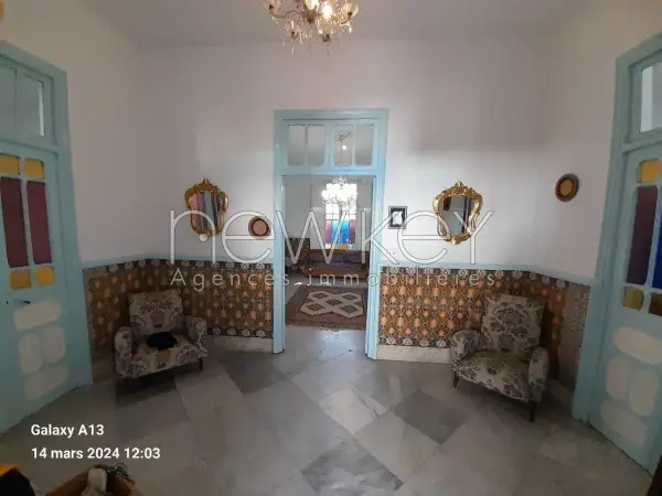 Villa à vendre au cœur de la Marsa - 4