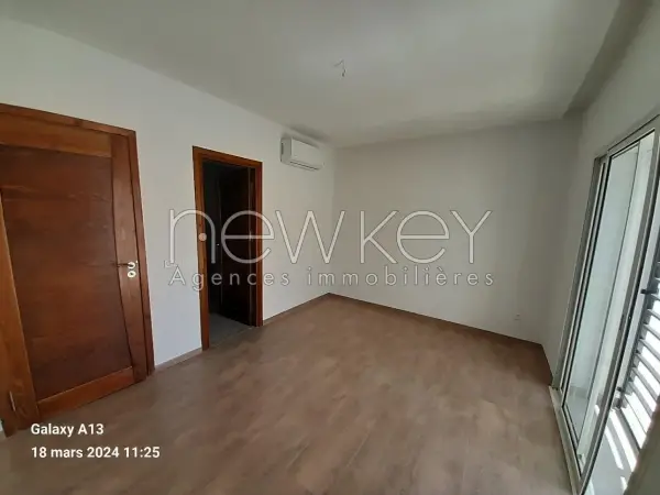 Un appartement s+2 a la marsa - 4