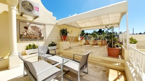 Rez-de-chaussée d'une villa meublé à la Marsa - 1