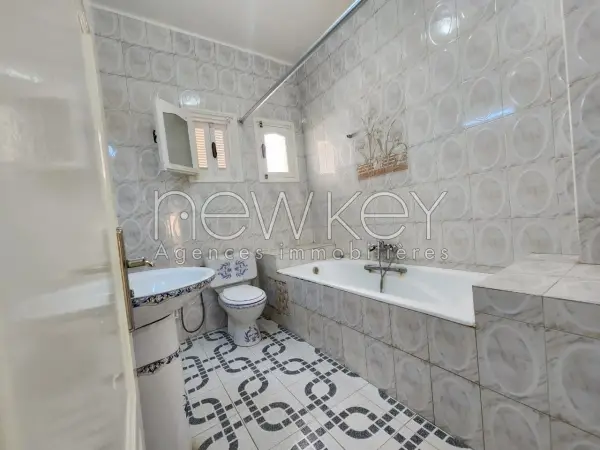 Appartement S+4 à la Marsa - 7
