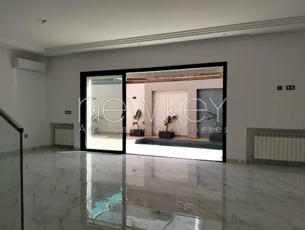 Villa S+5 avec piscine à louer aux jardins de Carthage. - 2