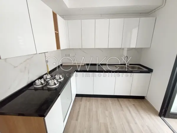 Un Appartement Neuf S+2 à louer au bhar lazreg - 2
