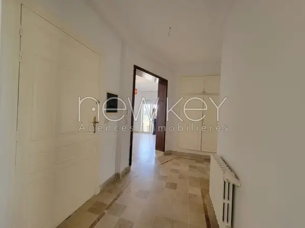 Un Appartement S+3 à louer à La Soukra - 6