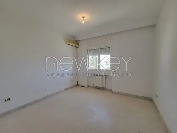 Un Appartement S+3 à louer à La Soukra - 5