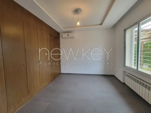 Un Appartement S+3 avec jardin à La Soukra - 5