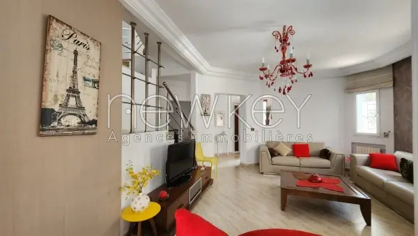 Duplex s+3 meublé à la Marsa - 2