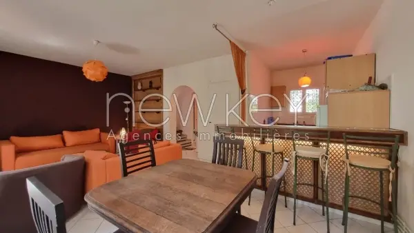 Beau duplex S+2 meublé à Gammarth - 4