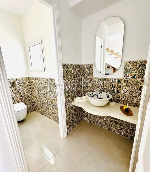 Villa de Charme S+4 avec piscine à louer à La Soukra - 9