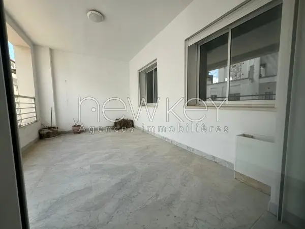 Appartement S3 avec chambre de service à louer aux Jardins de Carthage - 1