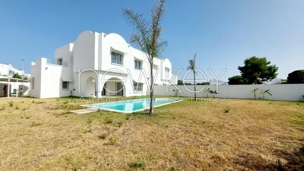 Magnifique villa S+3 à la Marina Gammarth - 16