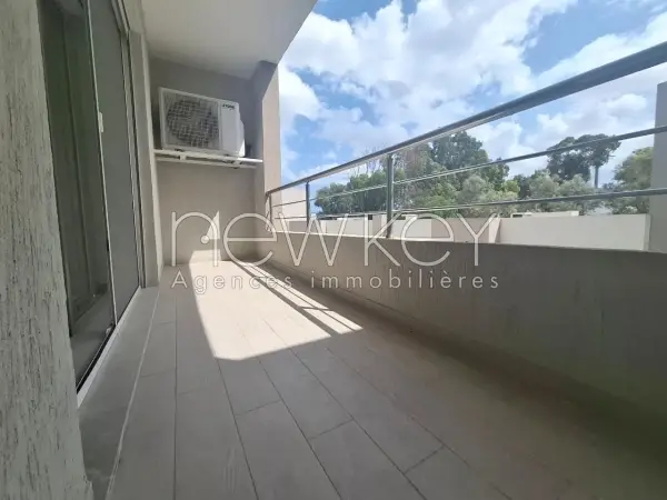 Un Superbe Appartement S+2 à La Soukra - 2