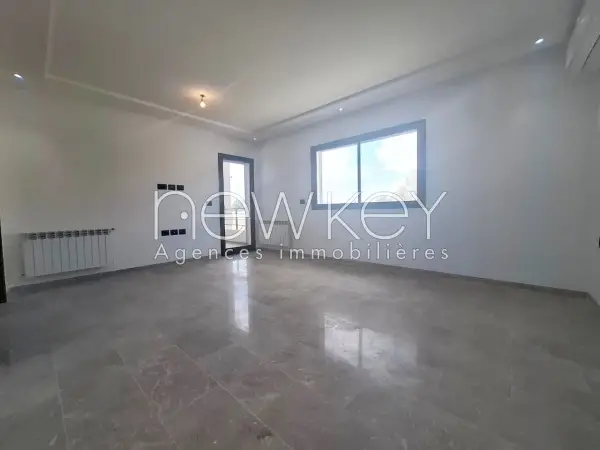 Un Bel Appartement S+2 Neuf à louer à La Soukra - 1