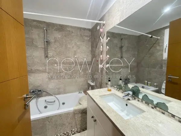 Appartement s1 meublé à louer au Lac 2 - 4