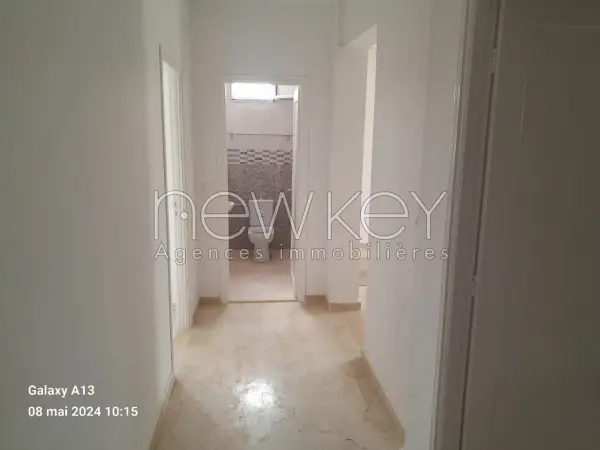Etage de villa S3 a la Marsa - 10