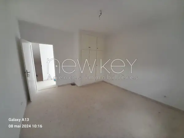 Etage de villa S3 a la Marsa - 3