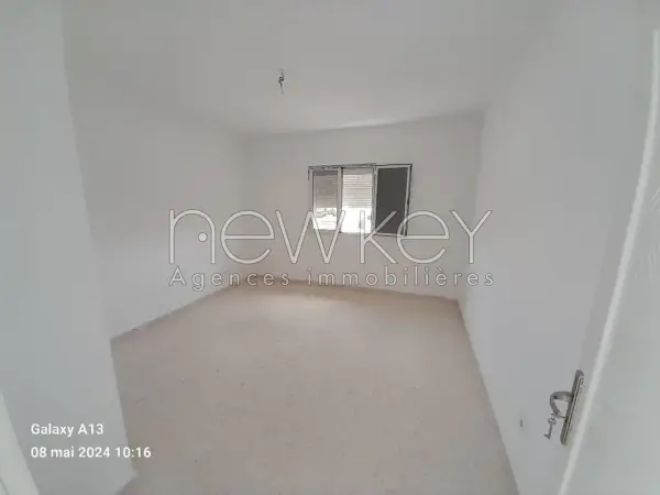 Etage de villa S3 a la Marsa - 8