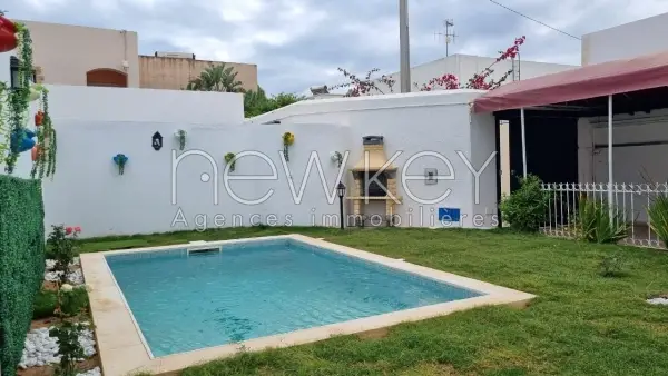 Etage de Villa s+3 avec piscine à La Marsa - 13