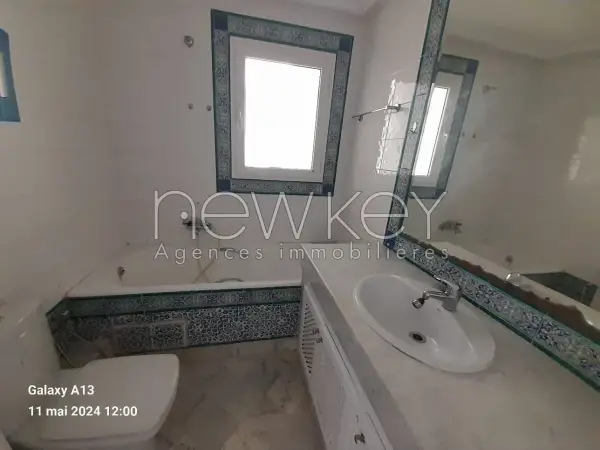 Appartement S+2 à louer à la Marsa - 7