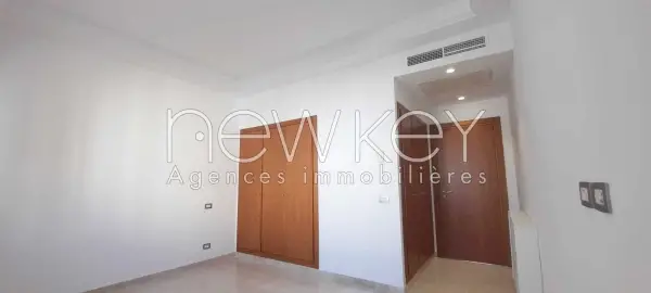 Appartement S3 avec chambre de service à louer aux jardins de Carthage - 5