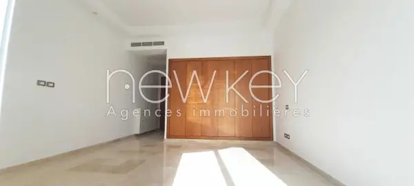 Appartement S3 avec chambre de service à louer aux jardins de Carthage - 6