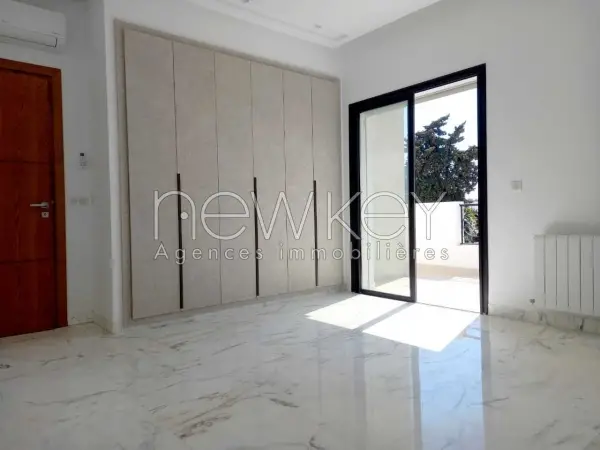 Penthouse S+3 avec terrasse La Marsa - 4