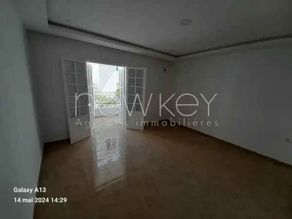Etage de villa S+3 à la Marsa - 2