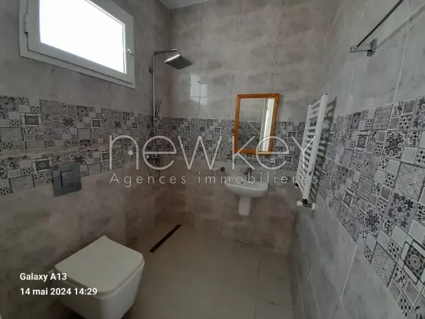 Etage de villa S+3 à la Marsa - 9