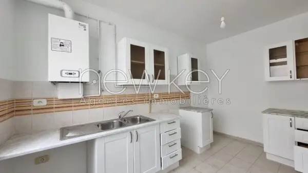 Appartement S+3 à la Marsa - 4