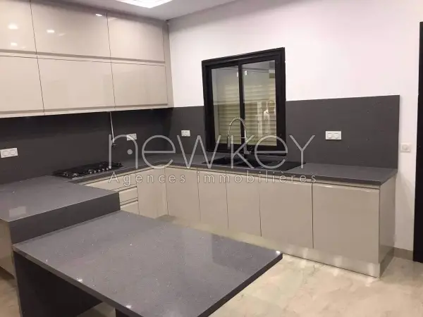 Penthouse S+3 avec terrasse La Marsa - 11