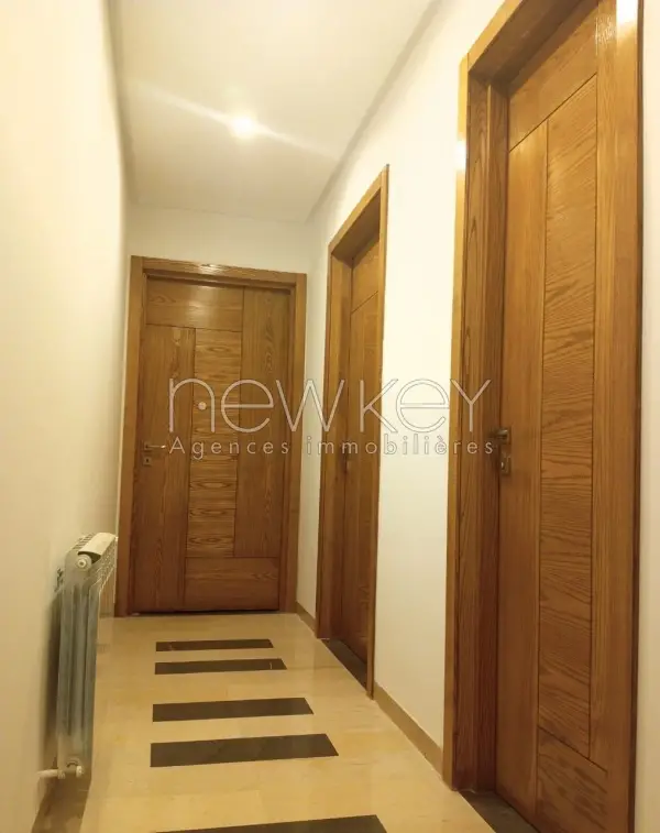 Un Appartement S+2 Neuf à louer à La Soukra - 5