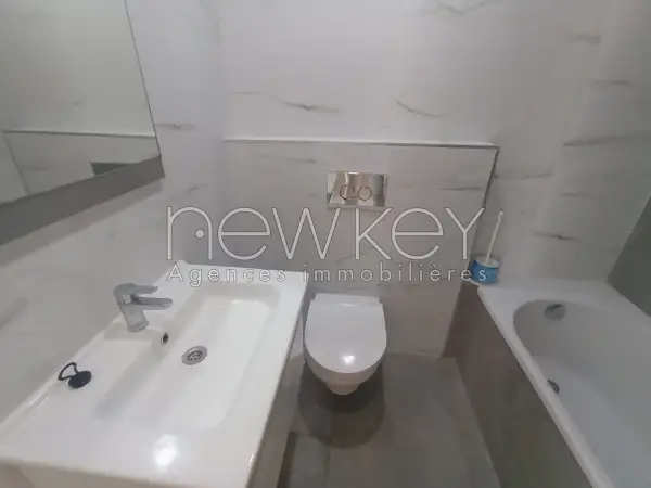 Appartement S+2 à louer à La Nouvelle Soukra - 4