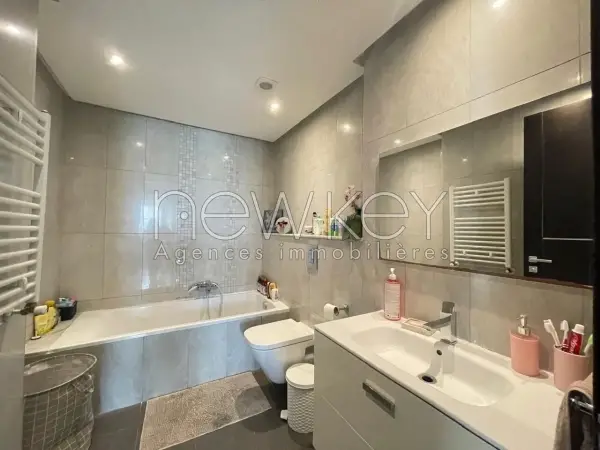 Appartement S3 meublé à louer au lac 2 - 4