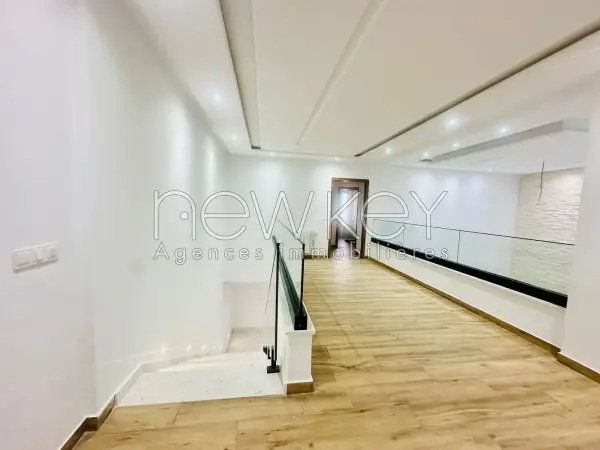 Villa jumelée à vendre à La Soukra - 3