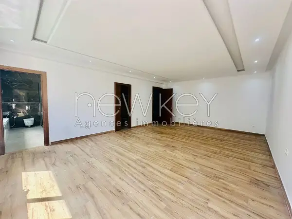Villa jumelée à vendre à La Soukra - 4