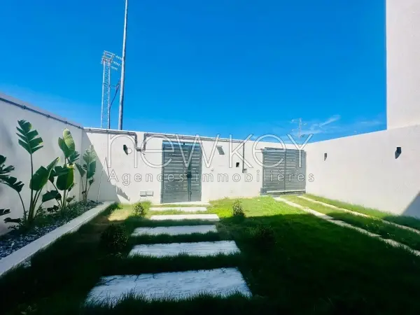 Villa jumelée à vendre à La Soukra - 6