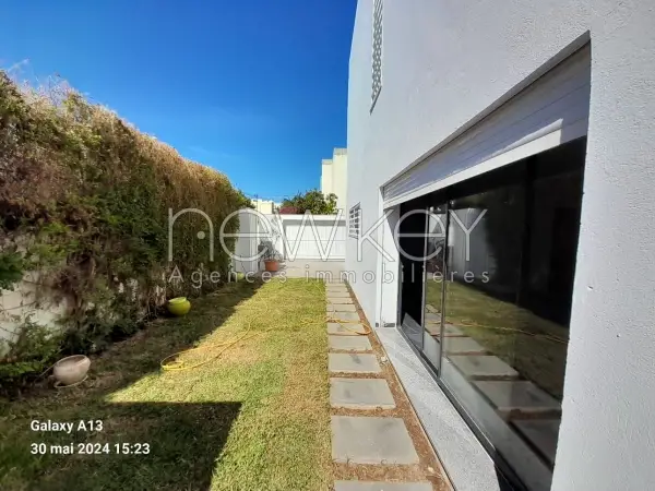 Duplex S+2 avec jardin à la Marsa - 8