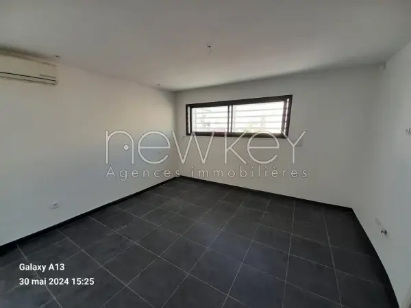 Duplex S+2 avec jardin à la Marsa - 11