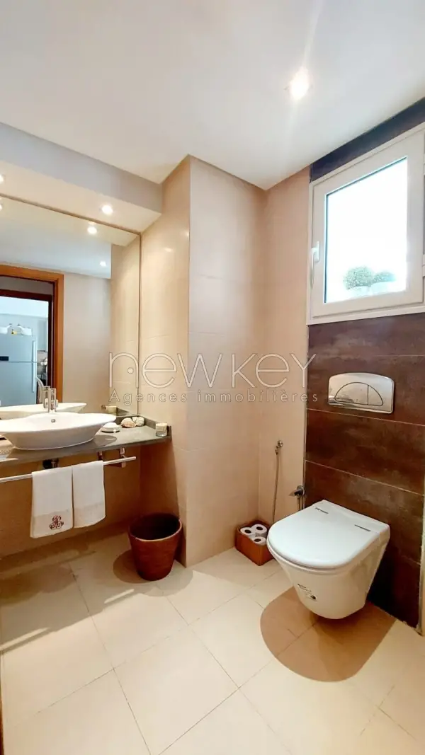 Appartement S+2 à vendre à la Marsa - 3