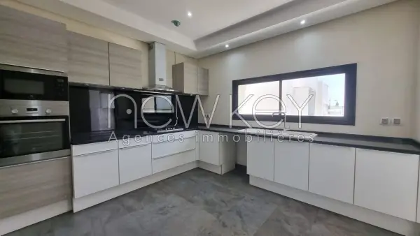 Bel appartement S+3 à la Marsa - 7