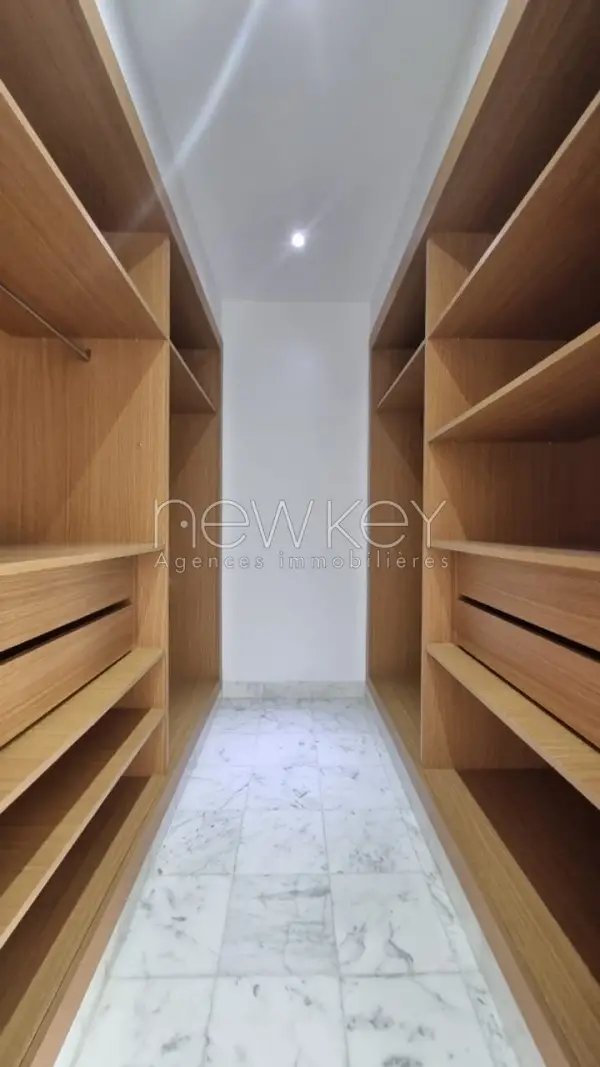 Bel appartement S+3 à la Marsa - 1
