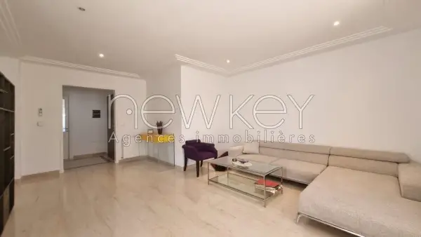 Appartement S+3 meublé à la Marsa - 7