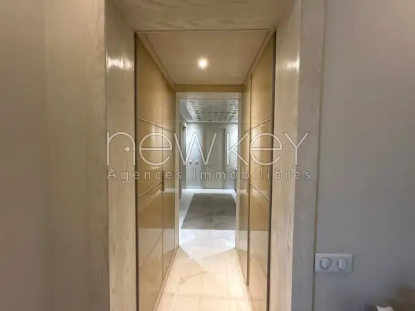 Appartement S3 meublé à louer au Lac 2 - 4