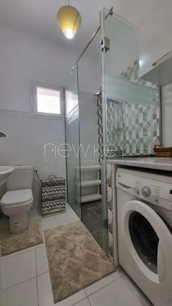 Etage de villa s+2 meublé à la Marsa - 2