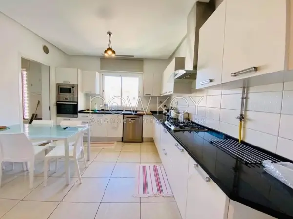penthouse meublé à louer au Lac 2 - 4