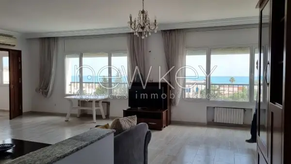 Bel appartement S+3 meublé vue mer à la Marsa - 3