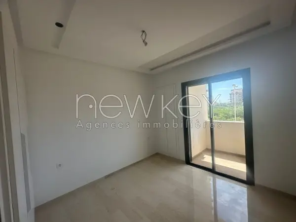 Appartement S3 avec vue dégagée à louer aux Jardins de Carthage - 5