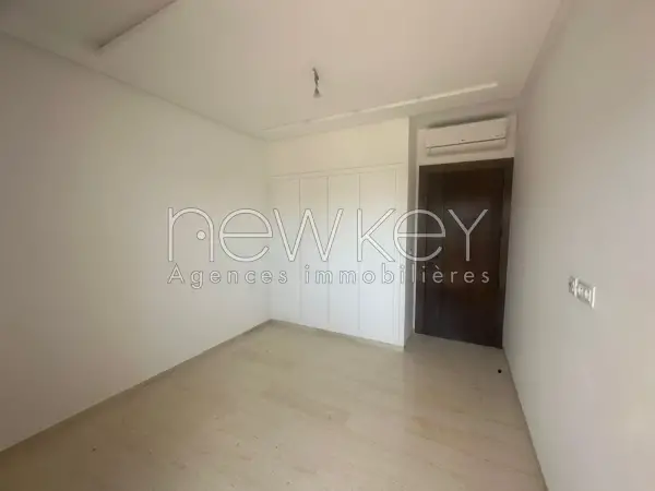 Appartement S3 avec vue dégagée à louer aux Jardins de Carthage - 6